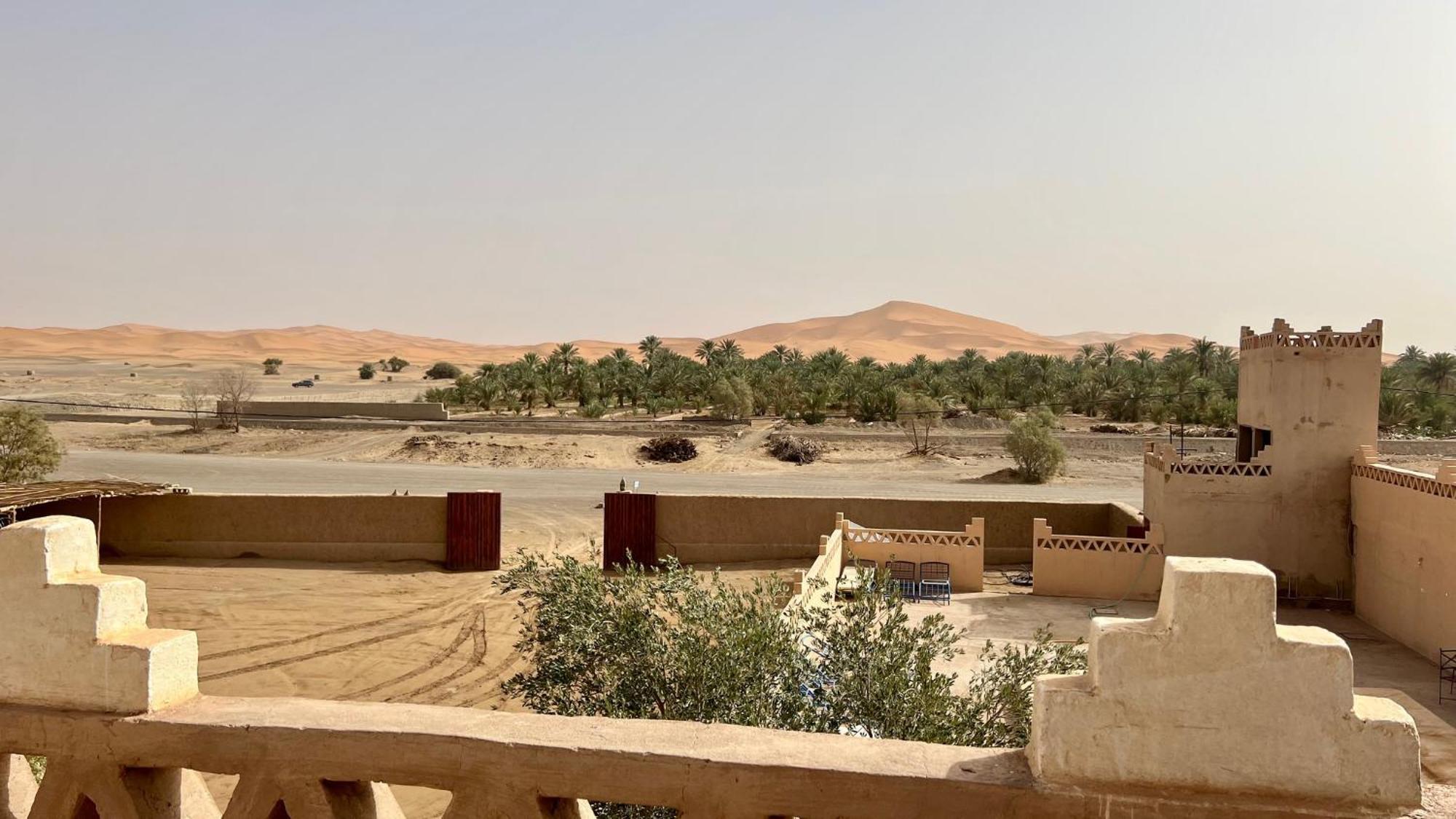 Hotel Riad Oasis Merzouga Extérieur photo